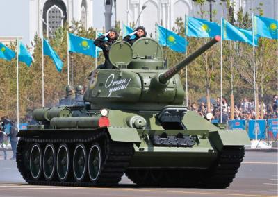 7 мамырда Астанада өткен парадта отандық қорғаныс-өнеркәсіп кешенінің әскери техникасы таныстырылды